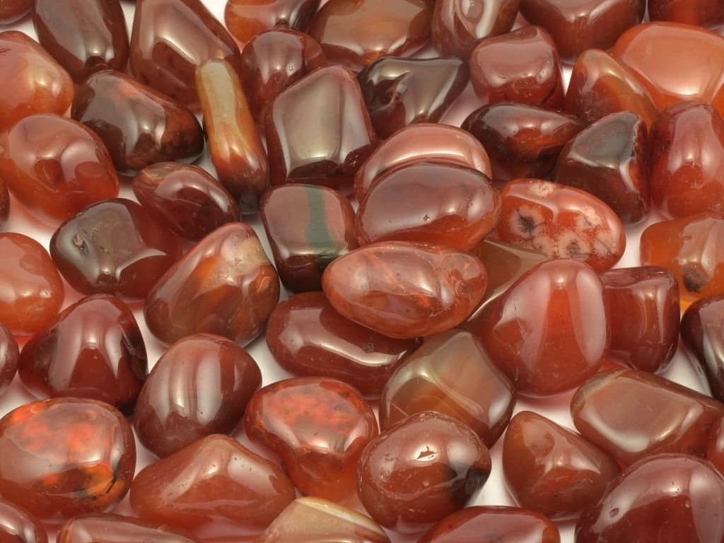 Karneol Kristall: Handverlesene Qualität entdecken