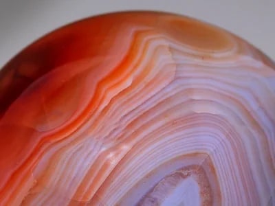 Karneol Kristall: Handverlesene Qualität entdecken