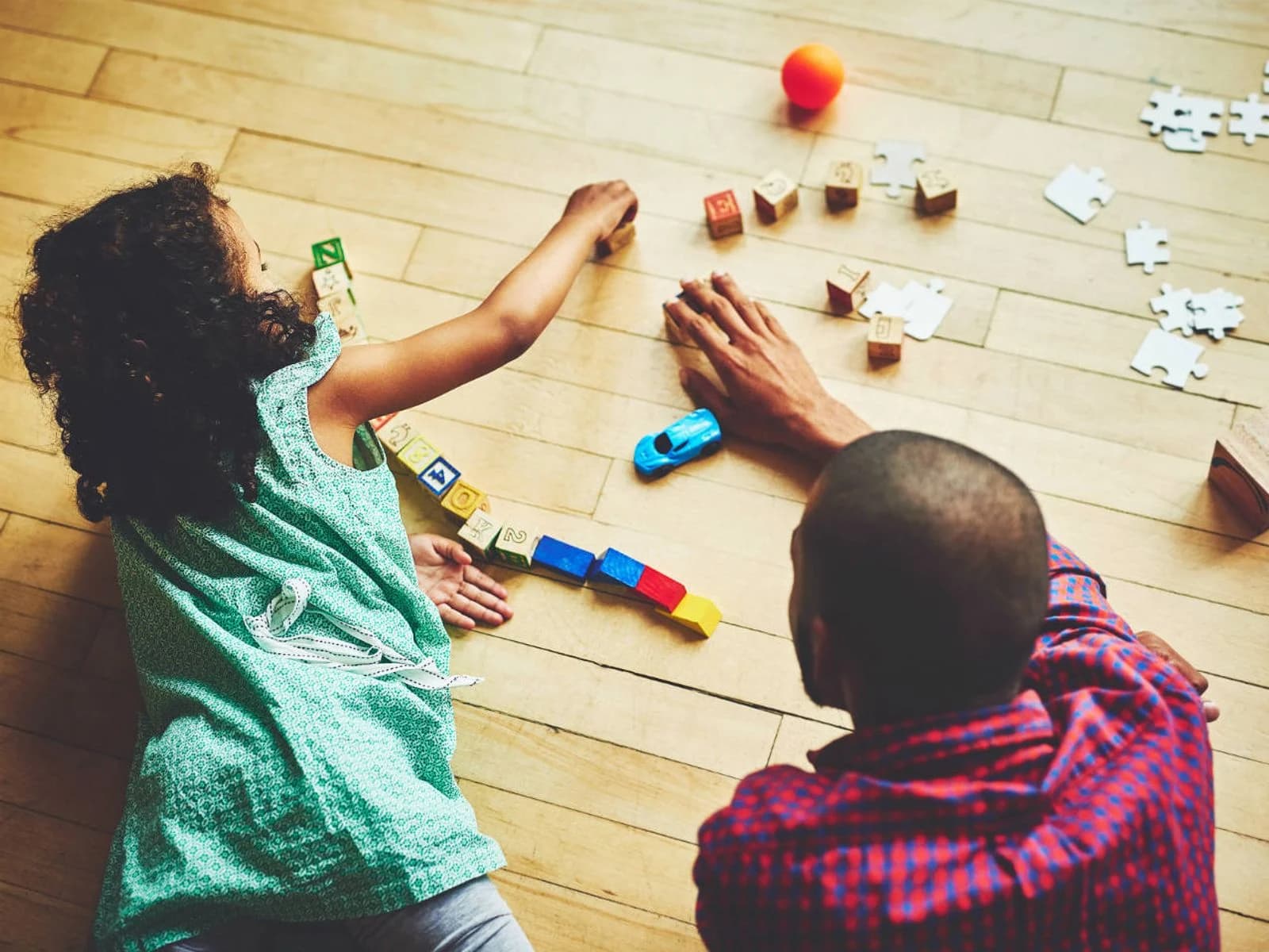 Indoor Spiele Kinder als kreative Alternative zum Toben draußen