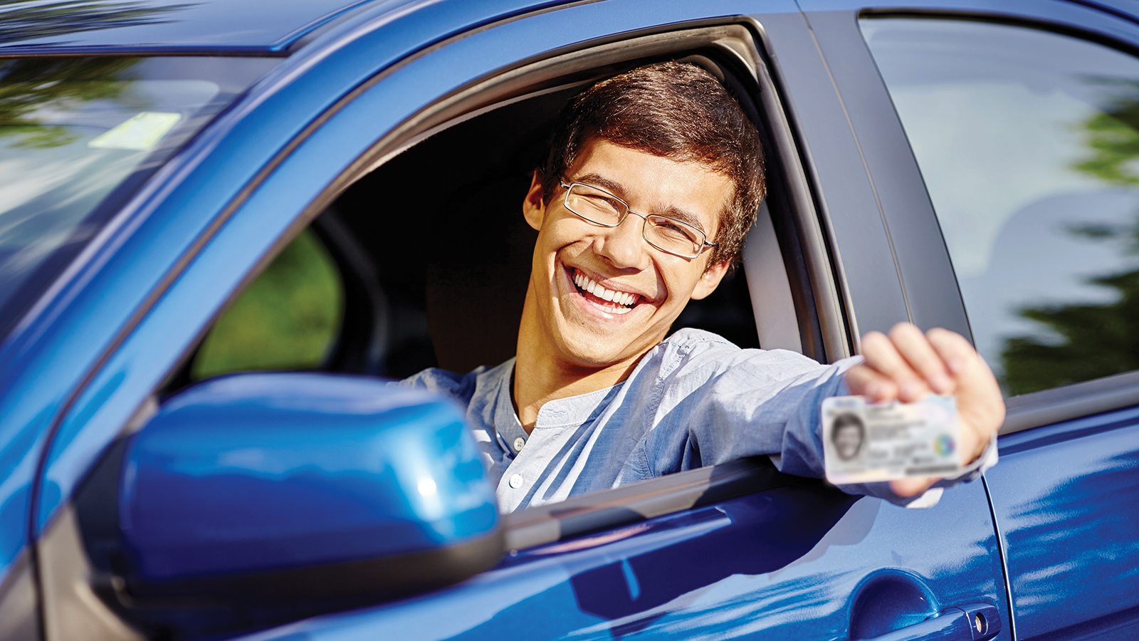 Führerschein-Chroniken: Geschichten und Tipps für angehende Fahrer